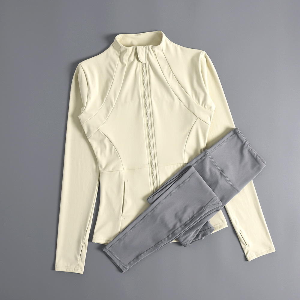 Beige+light gray