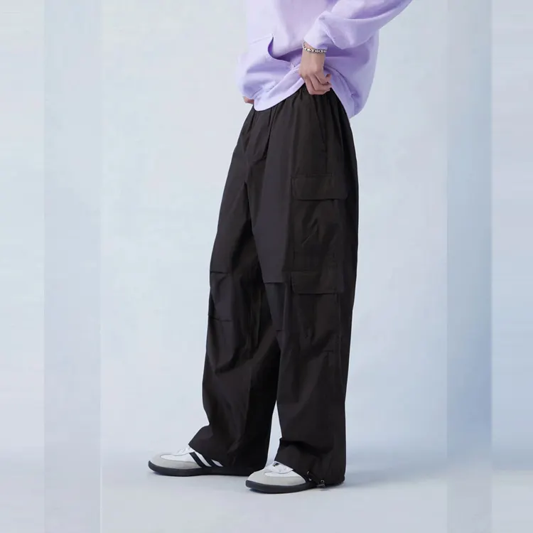 Mens Nylon Cargo Pant Loose Fit Multi-Pockets Trousers Streetwear Fashion Wide Leg Cargo Pants