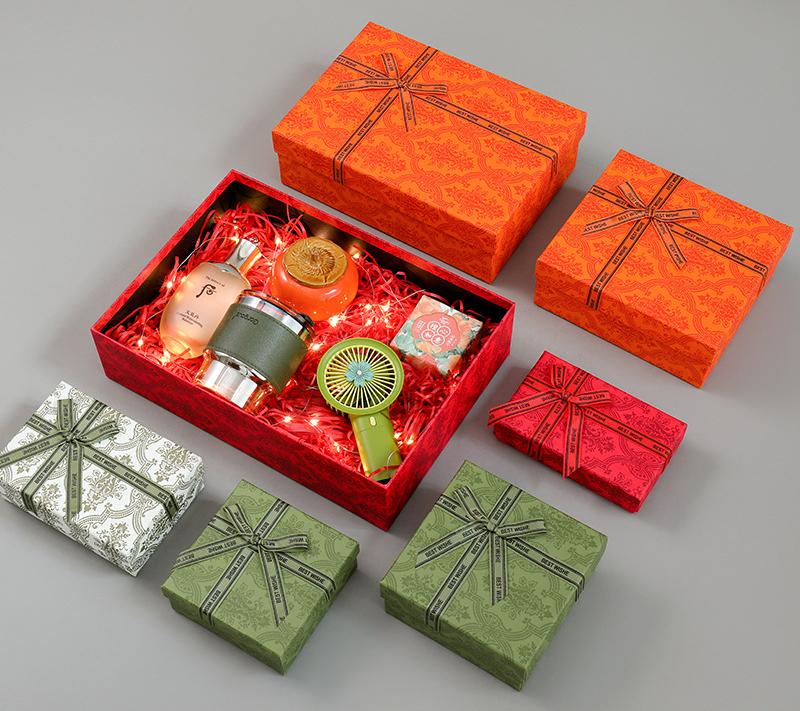 ギフトボックスふた付きカスタム印刷高級クリスマスギフトボックスプレゼント用 - Product Image 1