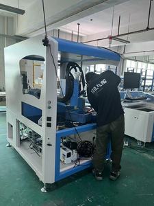 Macchina automatica di distribuzione di resina epossidica macchina per la miscelazione e il riempimento di composti CCD 2K