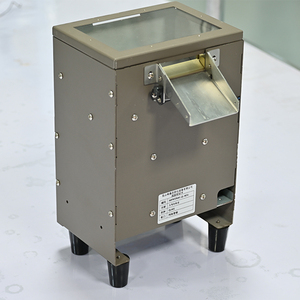 Kapasitas besar 800CC sekrup pemberi makan <span class=keywords><strong>Hopper</strong></span> industri sistem pengisian ulang otomatis kecepatan dapat disesuaikan baja tahan karat - Product Image 3