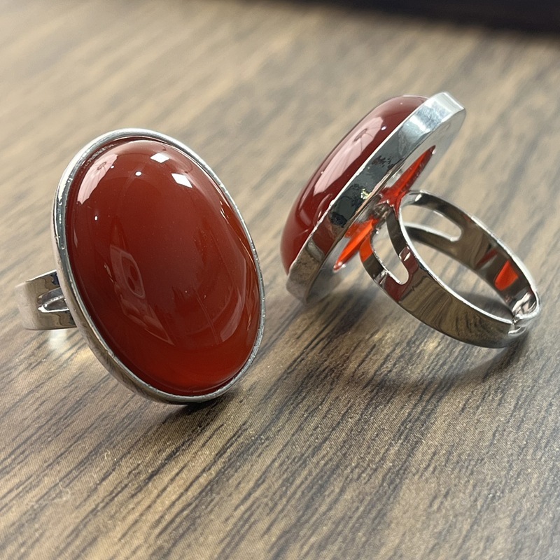 Red agate