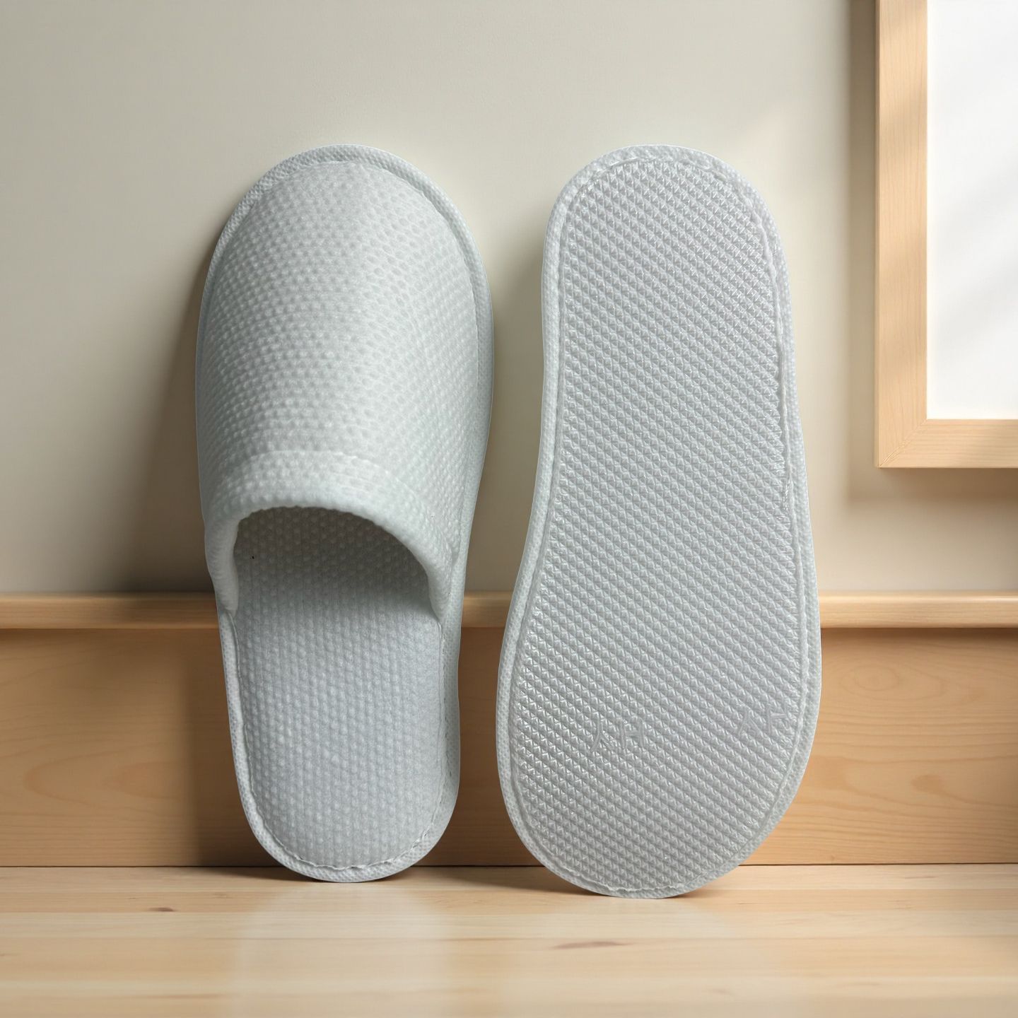 Slippers B