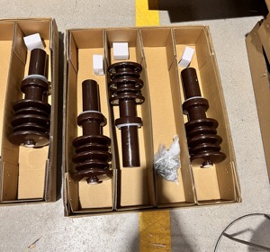 Wholesale 23KV 417A <strong>ANSI</strong> <strong>Standard</strong> Transformer <strong>Bushing</strong> Used For Pole Mounted Transformer