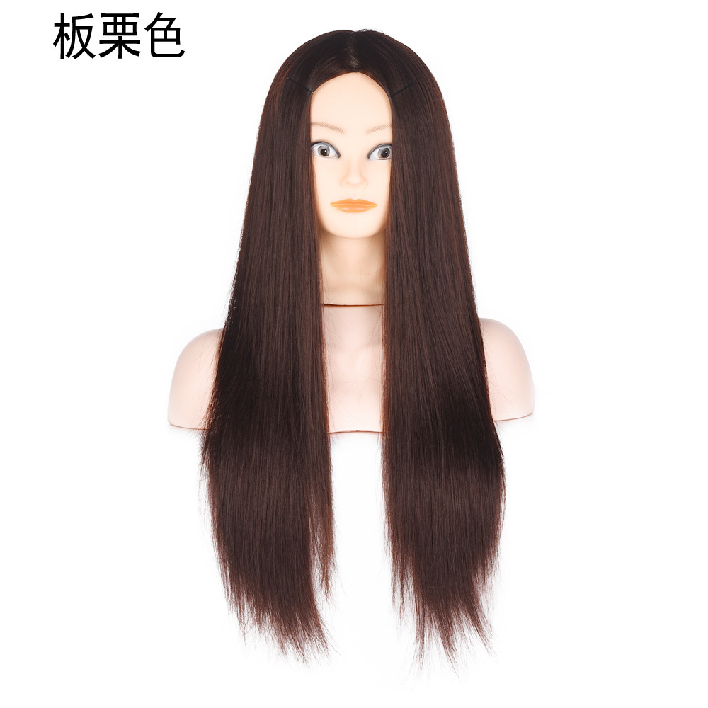 Brun châtain avec du maquillage