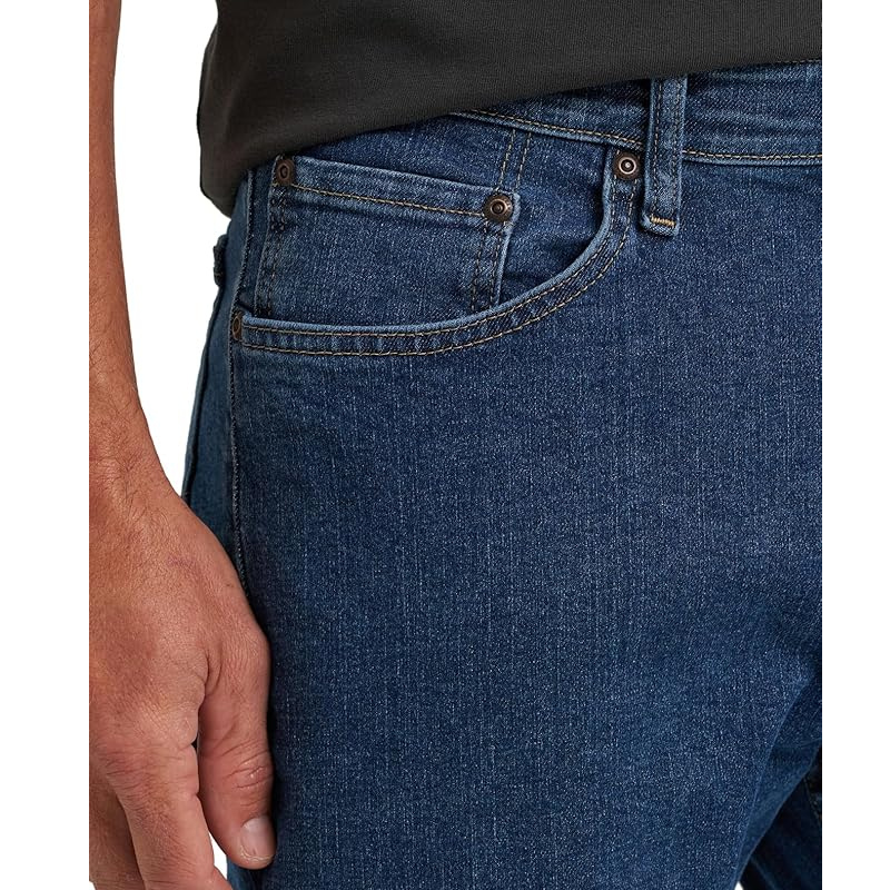 สีน้ำเงิน