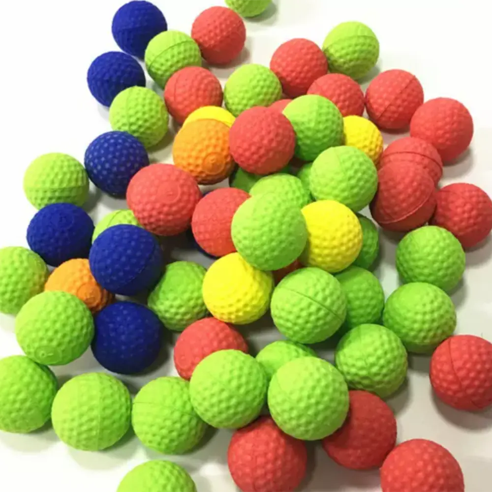 Pelota de goma suave personalizada para jugar al aire libre, Bola de espuma de PU para Paintball, 23mm-63mm, directa de fábrica, 0,50/0,68 colores