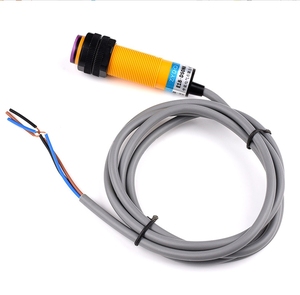 E18-D50NK/D80NK dağınık yansıma kızılötesi engel kaçınma sensörü fotoelektrik anahtarı DC NPN yakınlık anahtarı - Product Image 1