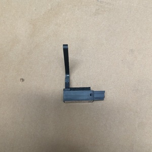 Peças originais de alta qualidade Dongfeng FAW HOWO SHACMAN controle de temperatura do sistema ar condicionado interruptor 8112140-C0101