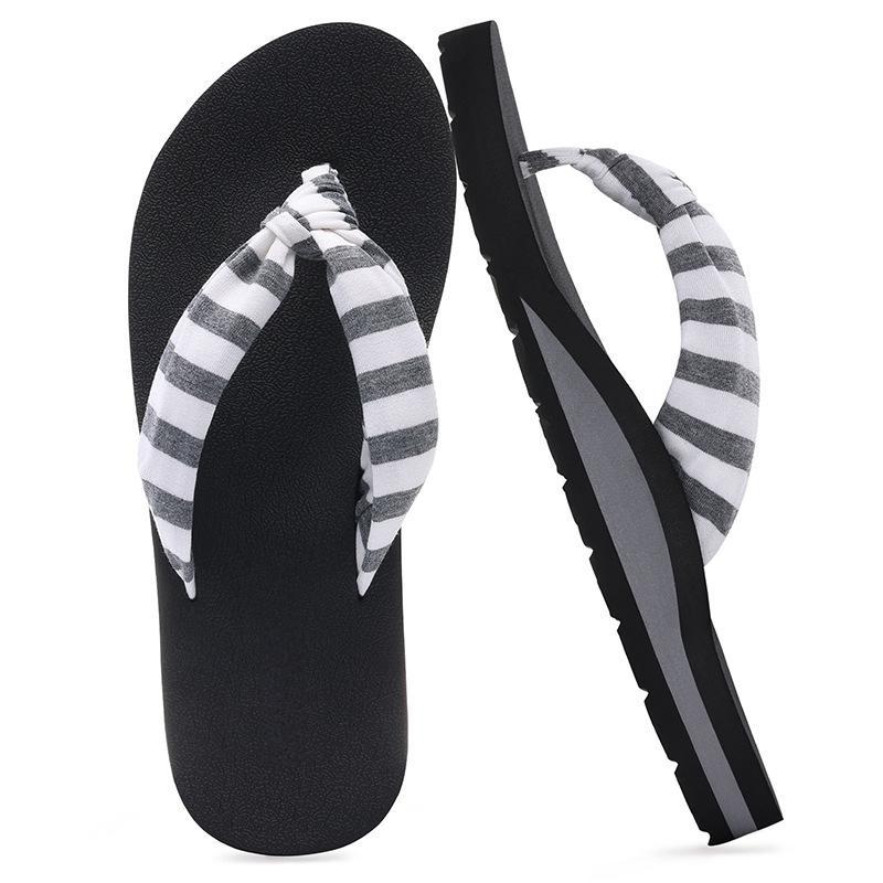 Black/white
