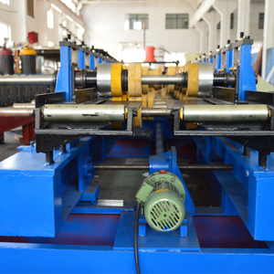 Pannello regolabile completamente automatico di larghezza 100-600mm di peso leggero degli scaffali di stoccaggio del supermercato rullo che forma la macchina - Product Image 5