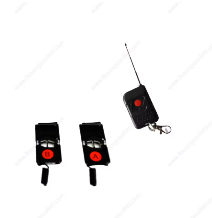 2 cues+ 1 remote control