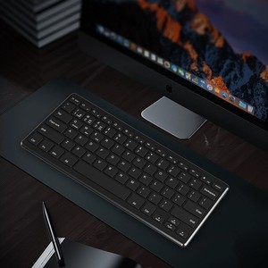 どこでも便利に使用できるバックライト付き機能とポータブルデザインのコンパクトワイヤレスキーボード - Product Image 3