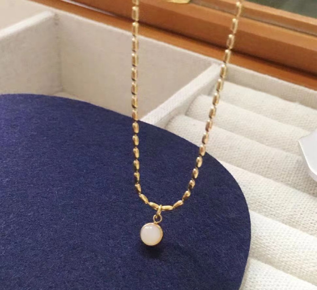 17-ah204 collier de haricots mungo doré