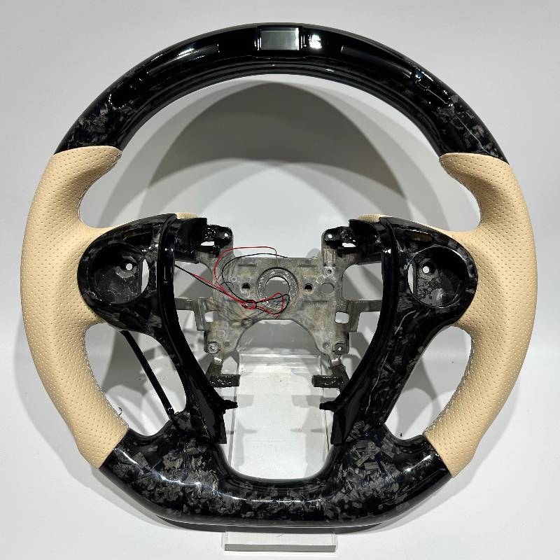 Volante de fibra de carbono