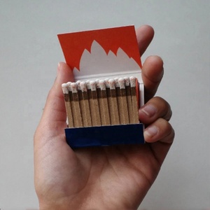 Farklı renkler Matchbook uzun Matchsticks tasarım grev maçlar kutusu özel kağıt Matchbook, sadece kağit kutu - Product Image 1