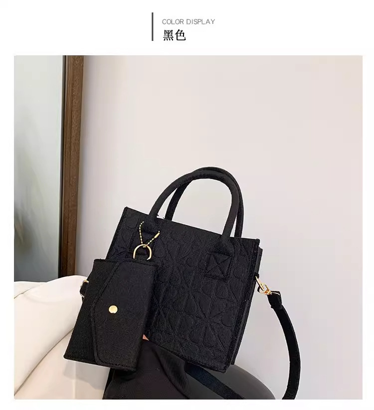 Modello amore madre in nero