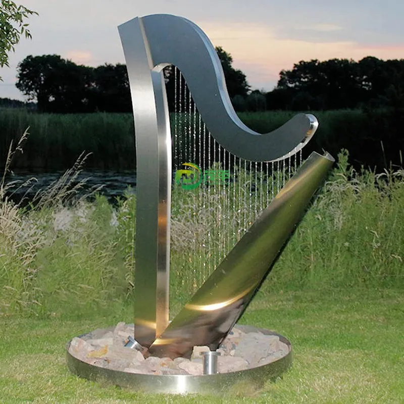 Artesanías de Metal modernas Gran pulido Jardín al aire libre Rectángulo Arte de metal Fuente de agua de acero inoxidable Escultura de arpa