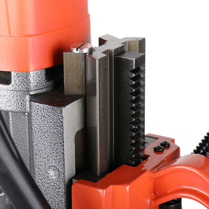 BET-120 1700W <strong>Curved</strong> Base Chain Type Electric Magnetic Core <strong>Drill</strong> for Pipe Drilling