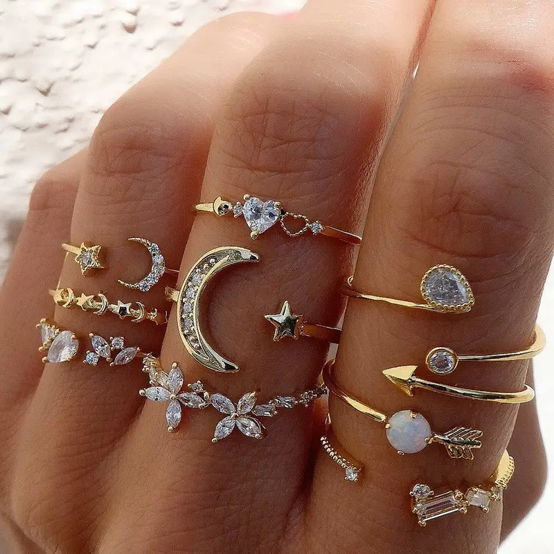Conjunto de anillos de mariposa chapados en oro, conjunto de 9 unidades de anillos de combinación de diamantes de Luna y estrella de corazón Vintage para mujeres y niñas