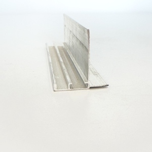 Profilo in alluminio estruso serie 6000 per sistema HVAC diffusore d'aria accesso feritoia piegatura saldatura servizi di lavorazione