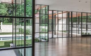 Modern fransız tasarım 4-Panel çelik çift camlı temperli cam sürgülü veranda bölme kapısı sabit açık tarzı ile ses geçirmez