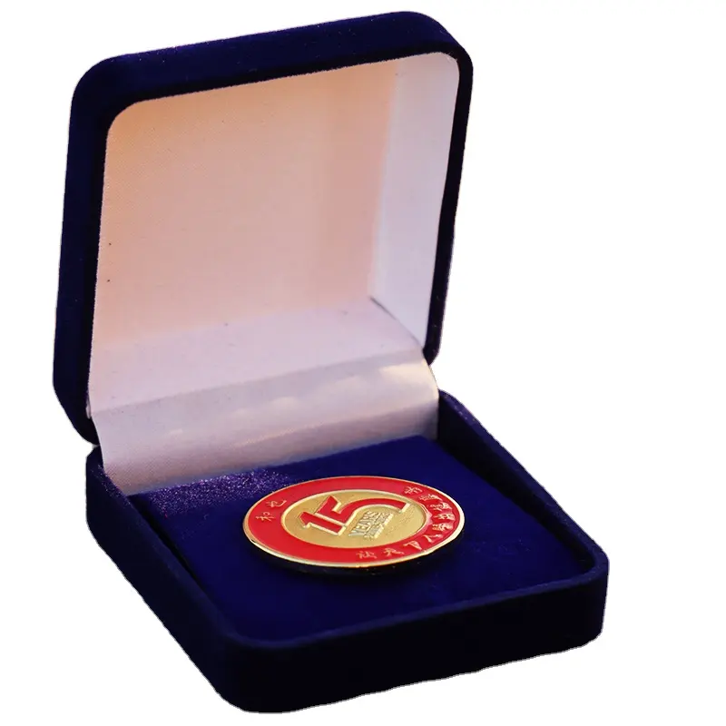 Hot Selling Custom Logo Low MOQ High Quality Exquisite Easy To Carry Purple Color Badge Coin Gift Box Packaging