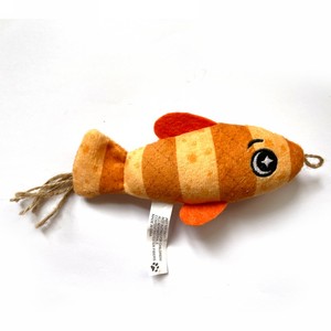 2025 nuevo diseño tienda de mascotas gran oferta personalizada mejor precio Natural gato juguete hierba gatera para venta al por mayor Natural gato juguete con pez hierba gatera - Product Image 3