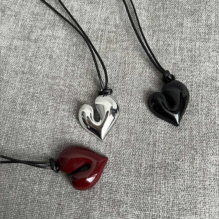 Stainless Steel Three-Color Heart Pendant | Gold, Silver, Burgundy | New Arrival, No Fading, Hypoallergenic, Minimalist INS Desi