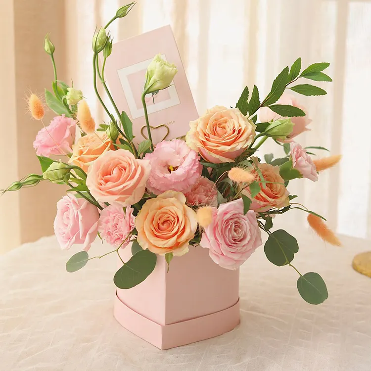 Suministros de floristería I Love You, caja de cartón con forma de corazón para flores de papel para embalaje de rosas