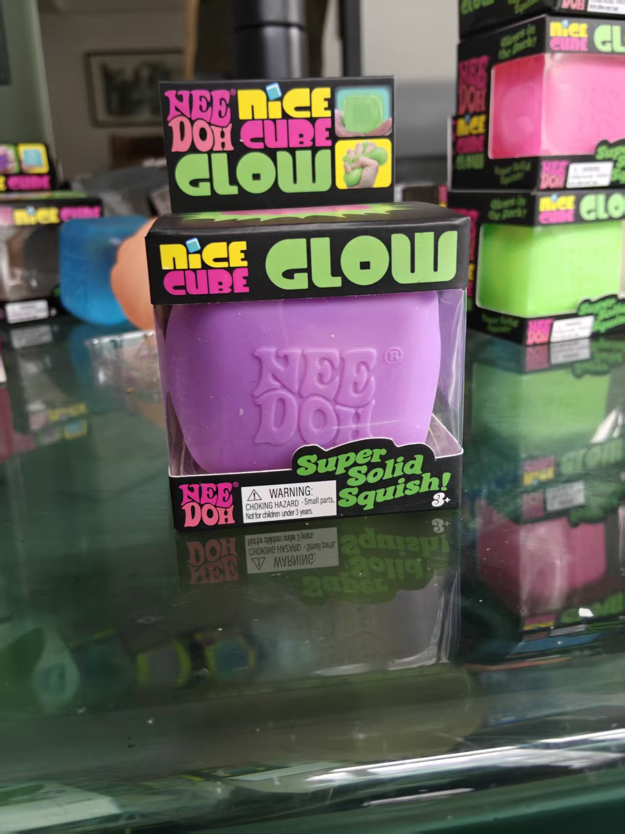 glow -purple