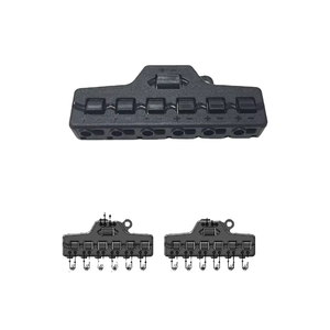 Divisor de línea 1 en 6 salidas Prensa Parche autoblocante Fuente de luz Conector paralelo Terminal de conexión de línea - Product Image 1