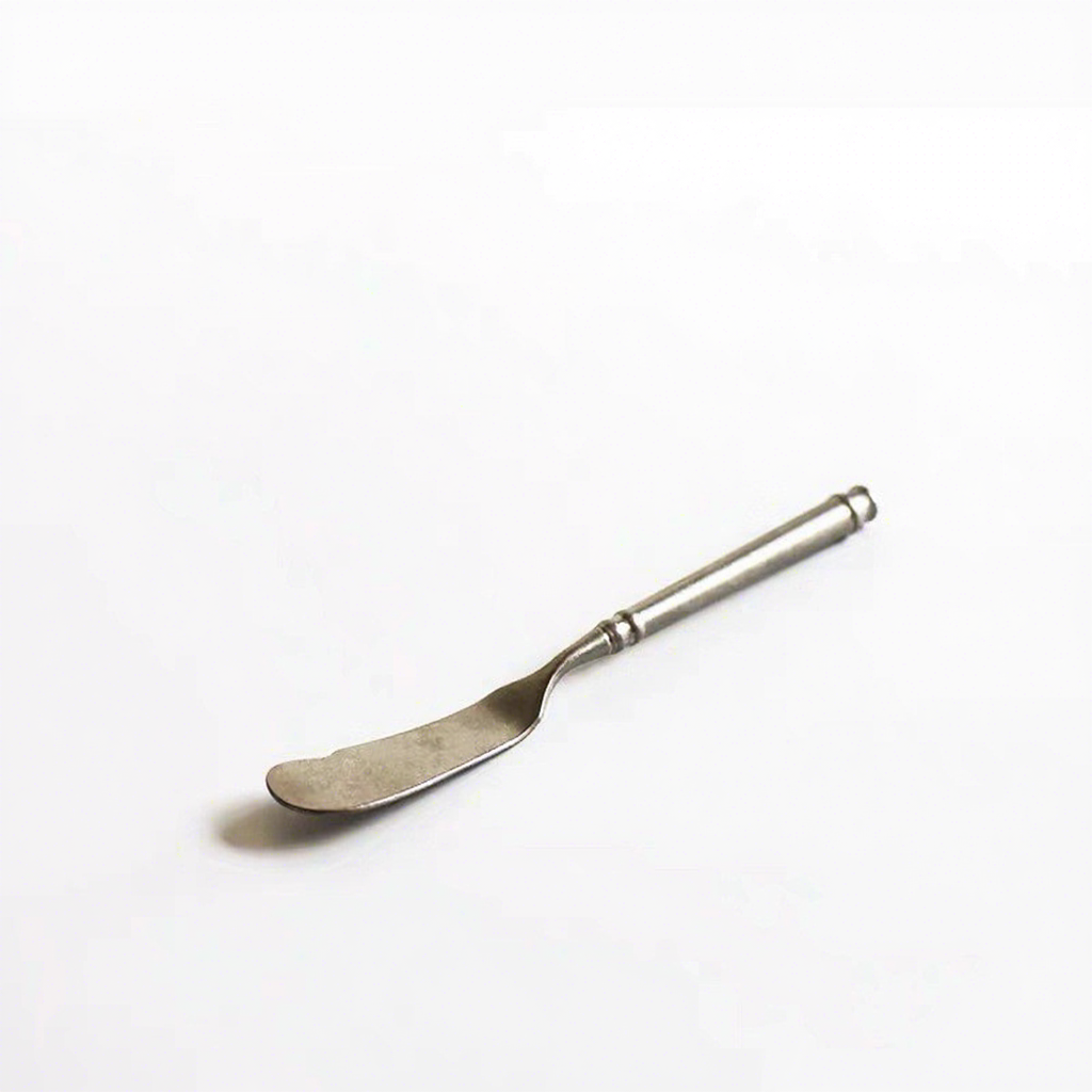 Cuchillo de mantequilla de plata