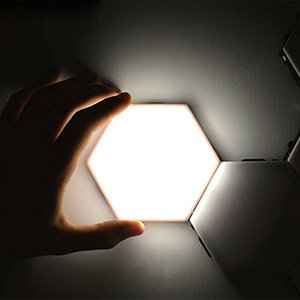 Renkli LED petek kuantum altıgen duvar lambası dokunmatik duyarlı yatak odası oturma odası merdiven loft - Product Image 5