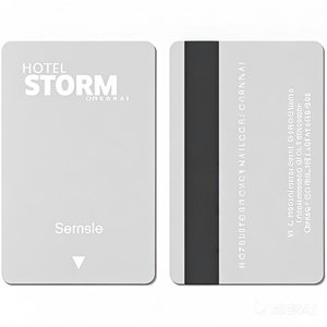 Benutzer definierte umwelt freundliche PVC-RFID-Karte mit schlüssel losem Zugang NFC-Schnitts telle Roter magnetischer QR-Code für sicheren Raum zugang in Motel & Hotel - Product Image 6