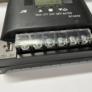 Regolatore di carica solare 60A con display a LED controller mppt per sistema solare domestico