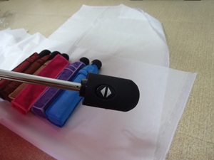 免费送货定制标志3节可折叠自动雨伞各种颜色成人批发 - Product Image 5