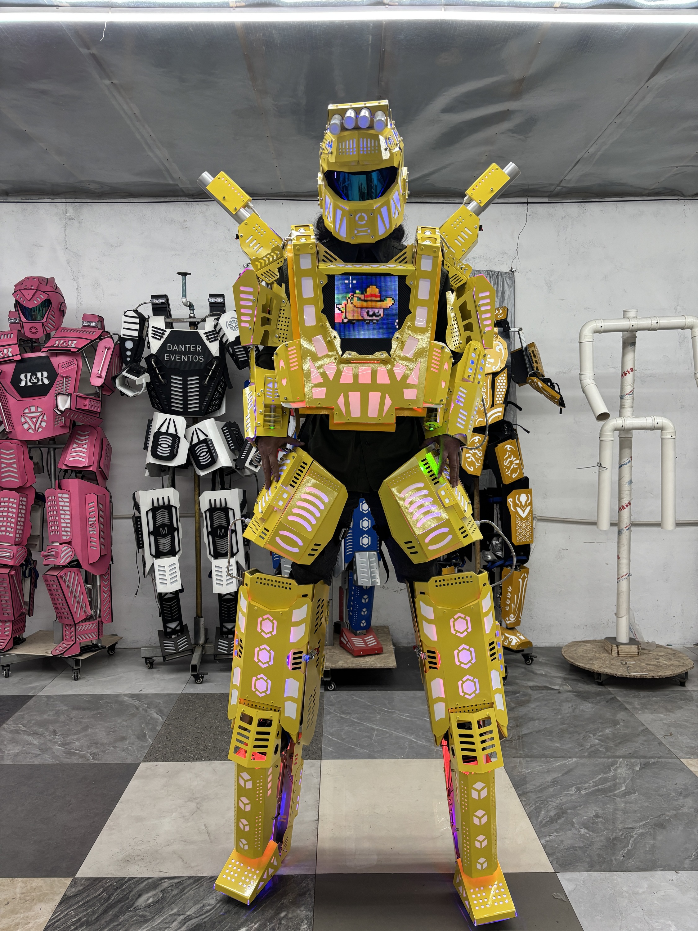 COLOR