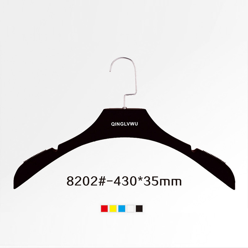 8202 black