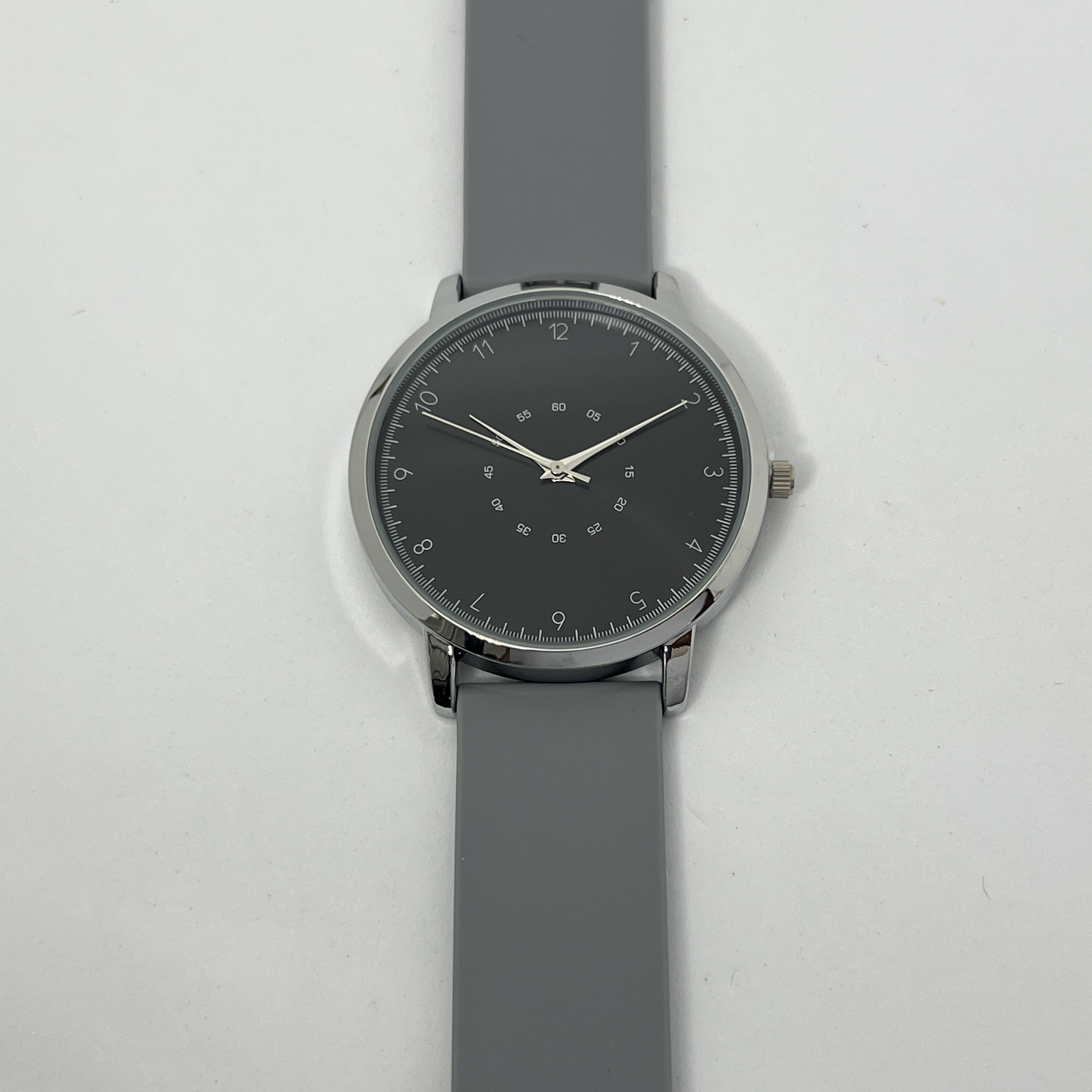 Argent / noir / gris