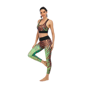 Mới được Phát Hành Phong Cách Yoga Bộ Chặt Chẽ Phù Hợp Mông Nâng Yoga Quần Và Không Tay Chéo Đào Tạo Yoga Top - Product Image 4