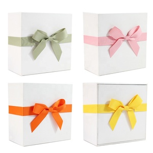 Wholesale <strong>Customized</strong> Eco-friendly Pre-tied Ribbon <strong>Bow</strong> Gift Packaging Polyester Ribbon <strong>Bows</strong> with <strong>Elastic</strong> <strong>Loop</strong> for Christmas - Product Image 2
