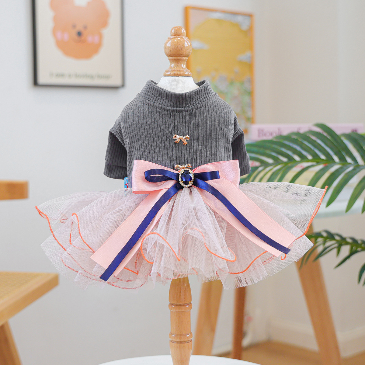 Petite princess dress - grey upper body