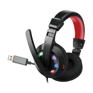 Venta al por mayor 4 en 1 Juego de juegos Colorido LED Auriculares con cable Mousepad Oficina Teclado Ratón para ordenador PC Latop - Product Image 2