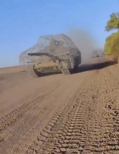 An ninh cao <span class=keywords><strong>h</strong></span>àng rào an ninh biên giới lưới xe tăng lưới xe tăng theo dõi vết thương Net - Product Image 1