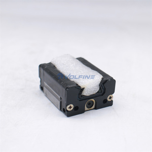 Blocco guida lineare SSR15XV1UU per applicazioni di movimento di precisione - Product Image 5