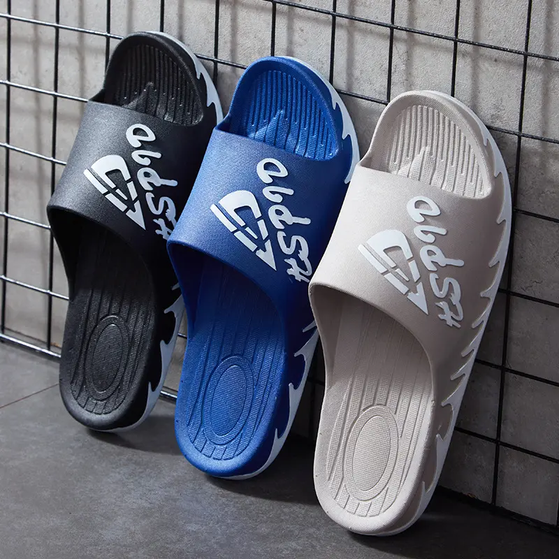 Zapatillas deslizantes de PVC para hombre, sandalias al aire libre, zapatos de playa a la moda, 2022