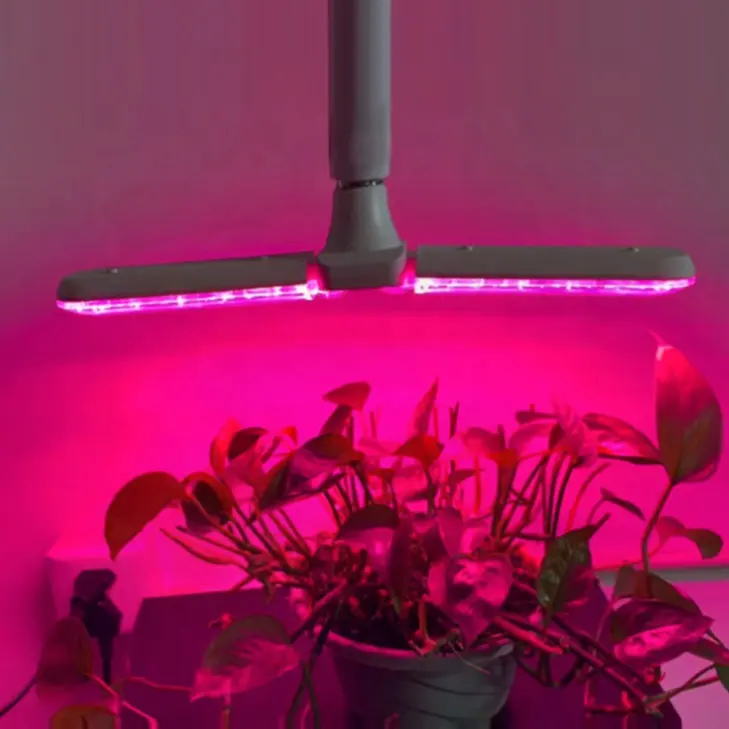 Luci di coltivazione a LED a luce solare rossa idroponica a due pale SMD 2835 a ventaglio pieghevole