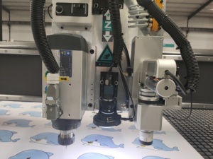 Máquina enrutadora Cnc 1325, enrutador económico con cámara ccd y cuchillo oscilante, fabricante en venta - Product Image 4