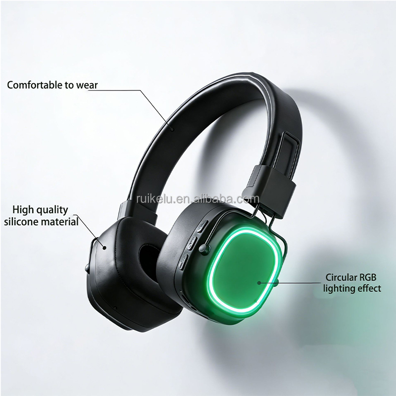 Black(Green Light)